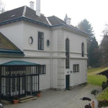Villa Eisenwerk Wilhelmsburg المظهر الخارجي الصورة