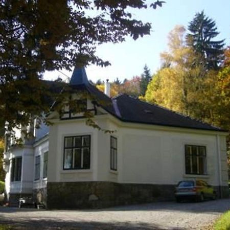 Villa Eisenwerk Wilhelmsburg المظهر الخارجي الصورة